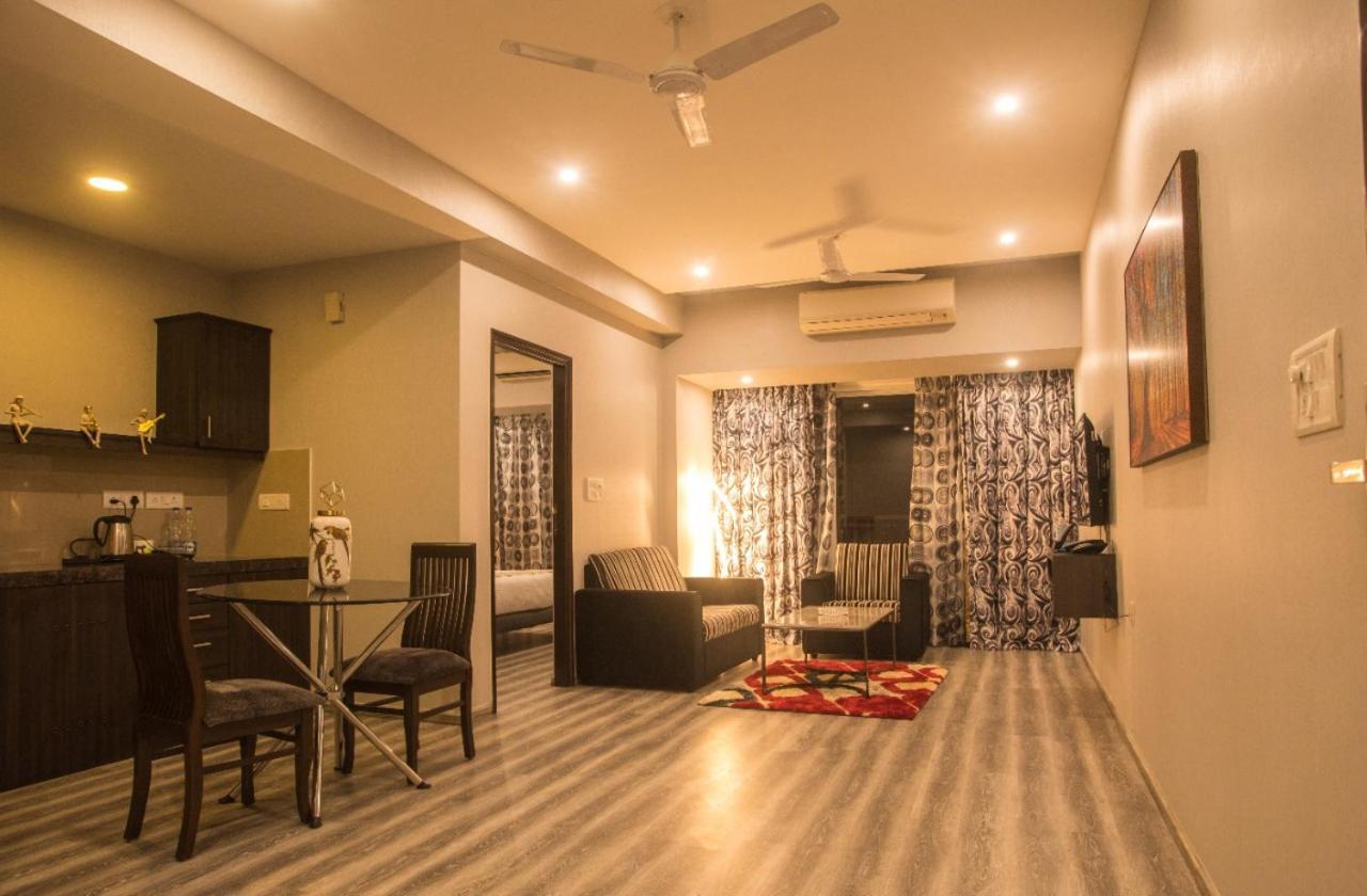 Encore Suites Goa Panaji Extérieur photo